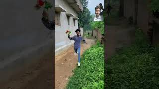 Ham bhi aise hi ldki ko propose karenge comedy surajroxfunnyvibeo funny raghavrao rinzing [upl. by Yeoz]