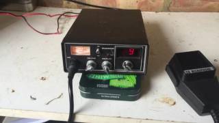 Maxcom 4A 40 Channel AM CB Radio [upl. by Shaner]