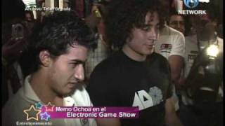 Guillermo Ochoa Electronic Game Show Cápsula NETWORK [upl. by Halyahs]