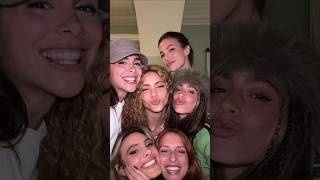 Shakira Tini greeicy y Lele pons bailando soltera [upl. by Ahseyk]