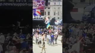 Tommy Robinson 27th july Marching crowds making way to Trafalgar Square today starts soon etc [upl. by Giana411]