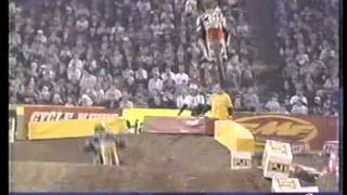 Ricky Carmichael wins his first ever 125 East Supercross Title at the Pontiac Silverdome 1998 [upl. by Ahsatal349]