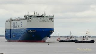 car carrier GLOVIS SPRING V7DUV IMO 9749594 outbound Emden 2 tugs assist Autotransporter [upl. by Calla]