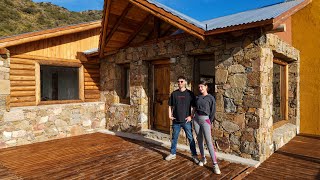 Construyeron una cabaña de troncos y piedras en el medio del monte  Mamull Kura San Luis [upl. by Anidan]