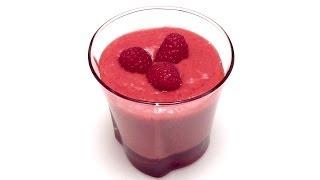 Délicieux Smoothie à la Framboise  Recette Santé [upl. by Llebanna71]