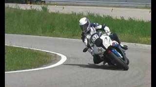 BMW S1000RR Traktionskontrolle in Aktion [upl. by Bevvy61]