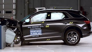 2024 Genesis Electrified GV70 updated moderate overlap crash test extended footage [upl. by Calle725]