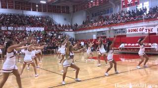 2013 Hinsdale Central Homecoming Pep Rally  Cheerleaders [upl. by Othilia]