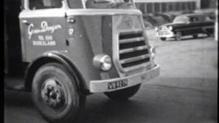 Filmpje Gijs van Dongen Transport Dirksland 1966 [upl. by Ttsepmet71]