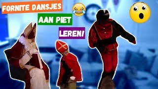 SINT EN PIET KOMEN LANGS OP PAKJESAVOND  LAKAP JUNIOR [upl. by Amoeji]