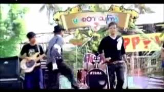 Mon Tal Mon Tal မြန္းတယ္ မြန္းတယ္ He Lay ဟဲေလး Thingyan Karaoke [upl. by Nannette]