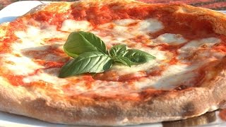 PIZZA NAPOLETANA facile e perfetta COME IN PIZZERIA [upl. by Brentt540]