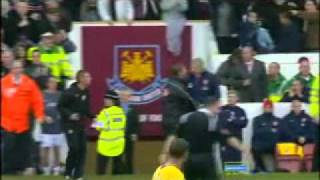 Arsène Wengar Throws A Strop At Alan Pardew [upl. by Alis]