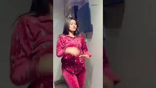 Viral girl dance on kacha badam  pink dress girl dance kacha badam  kacha badam girl dance reels [upl. by Liamaj]