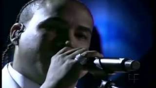 don omar angelito vuela live en premios juventud mpg YouTube [upl. by Bogoch]