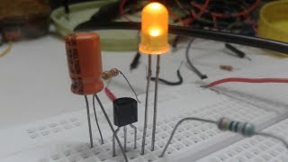 How to make worlds simplest LED flasher [upl. by Lodovico]