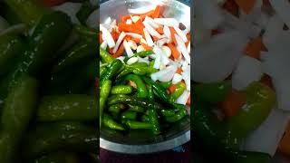 muli gajar hari mirch ka achar [upl. by Erica]