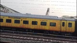 TEJAS TRAIN KI SWARItrain trainvideo [upl. by Ahsinik]