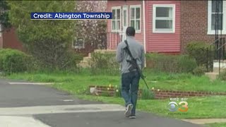 Police Man Walking In Public With AR15 To Promote Second Amendment Right [upl. by Forelli]