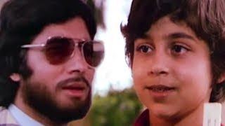 Amitabh Bachchan meets his son  Do Anjaane  Bollywood Scene 2331 [upl. by Emmerich649]