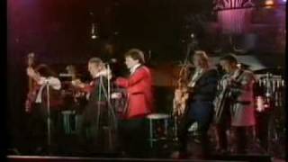 Showaddywaddy  Dizzy Miss Lizzy [upl. by Sennahoj]