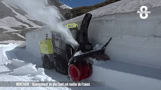 Le déneigement du plus haut col routier de France [upl. by Bremble]