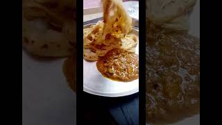 Parotta 😋 chicken gravy parotta dinnerrecipe trending shortvideo shorts [upl. by Vashtee347]