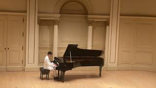 Fearless Pianist Wows Audience With La Campanella At Carnegie Hall [upl. by Idnak]