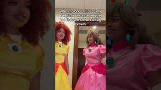 Sorry to that lady we hit😩🧡 princessdaisy princesspeach cosplay blackprincesspeach [upl. by Cynthia]