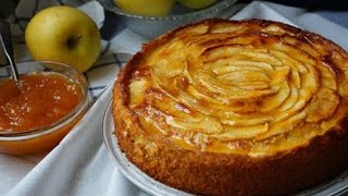 La meilleure recette de gâteau moelleux aux pommes [upl. by Dnomder]