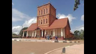 RUNYORO RUTOORO HYMNS OMWISIBIKO LYOBUSINGE BY ST PETERS CATHEDRAL CHOIR HOIMA [upl. by Reinal551]