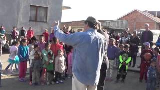 Евангелизация в с Каблешково 042016  Crusade in Kableshkovo  Bulgaria Wayne Leigh [upl. by Maibach8]