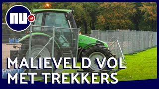 Boeren rijden hekken omver op Malieveld  NU nl [upl. by Zavala]