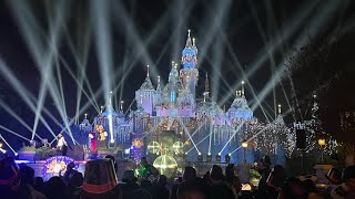 Disneyland New Years countdown to 2024 [upl. by Goodrich]