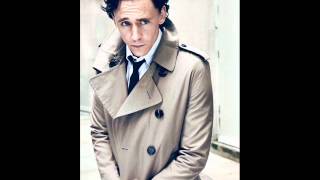 The Red Necklace  Read by Tom Hiddleston  CD 4 Track 12 [upl. by Moraj]