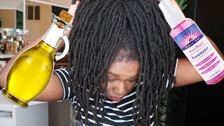 VITAMIN E OIL AND ROSEWATER FOR MOISTURISED LOCS [upl. by Assiroc]