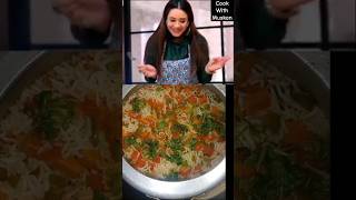 viralshortKavya preparing lunch for anupamas husband food deliciious pulao [upl. by Hnacogn]