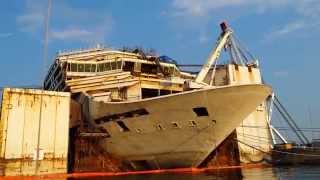 La Costa Concordia a Genova [upl. by Mikey]