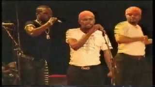 Ferre Gola interprete quotKoffi Ayinaquot de Werrason live Abidjan [upl. by Anin315]