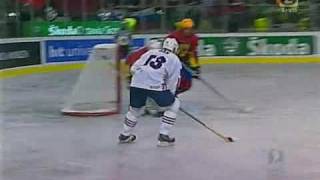 Jan pass Kopitar goal  Slovenia vs Romania Div 1 2007 [upl. by Lede50]