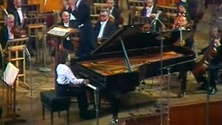 Evgeny Kissin plays Chopin Piano Concerto no 1 op 11  video 1985 [upl. by Suirtemed761]