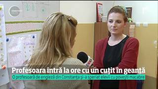 O profesoară din Constanţa îşi blesteamă elevii şi le povesteşte că are mereu cu ea un cuţi [upl. by Lyrrad]