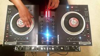 Quick Scratching Session on the Numark NS7 [upl. by Gurney810]