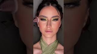 Sage green eyeshadow tutorial 🥑 eyemakeup neslismakeuphouse glam [upl. by Maure]