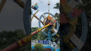 How can any1 sit upside down ride explore viralvideo ride video subscribe shorts viralshorts [upl. by Arrak473]