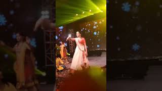 rashmika mandanna dance on stage  unseen dance of rashmika mandanna whatsapp status [upl. by Caesar146]