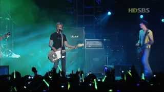 Avril Lavigne  Live in Seoul Korea 2004  HD 1080p [upl. by Dasie429]