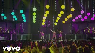 Timbiriche  Corro Vuelo Me Acelero En Vivo [upl. by Vivica834]