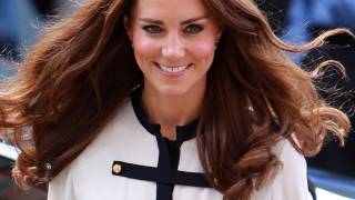 Kate Middleton Hair Tutorial Loose Curls [upl. by Llenyt]