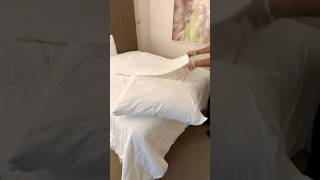 Easy way to put the pillow inside the pillowcase howto housekeepingtips [upl. by Netsirk]